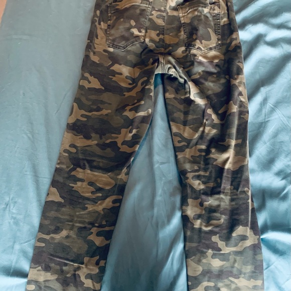 Joggers - Picture 2 of 2